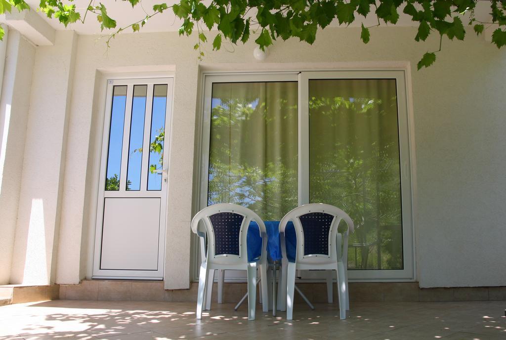 Apartments Antonela Sveti Stefan Exterior foto